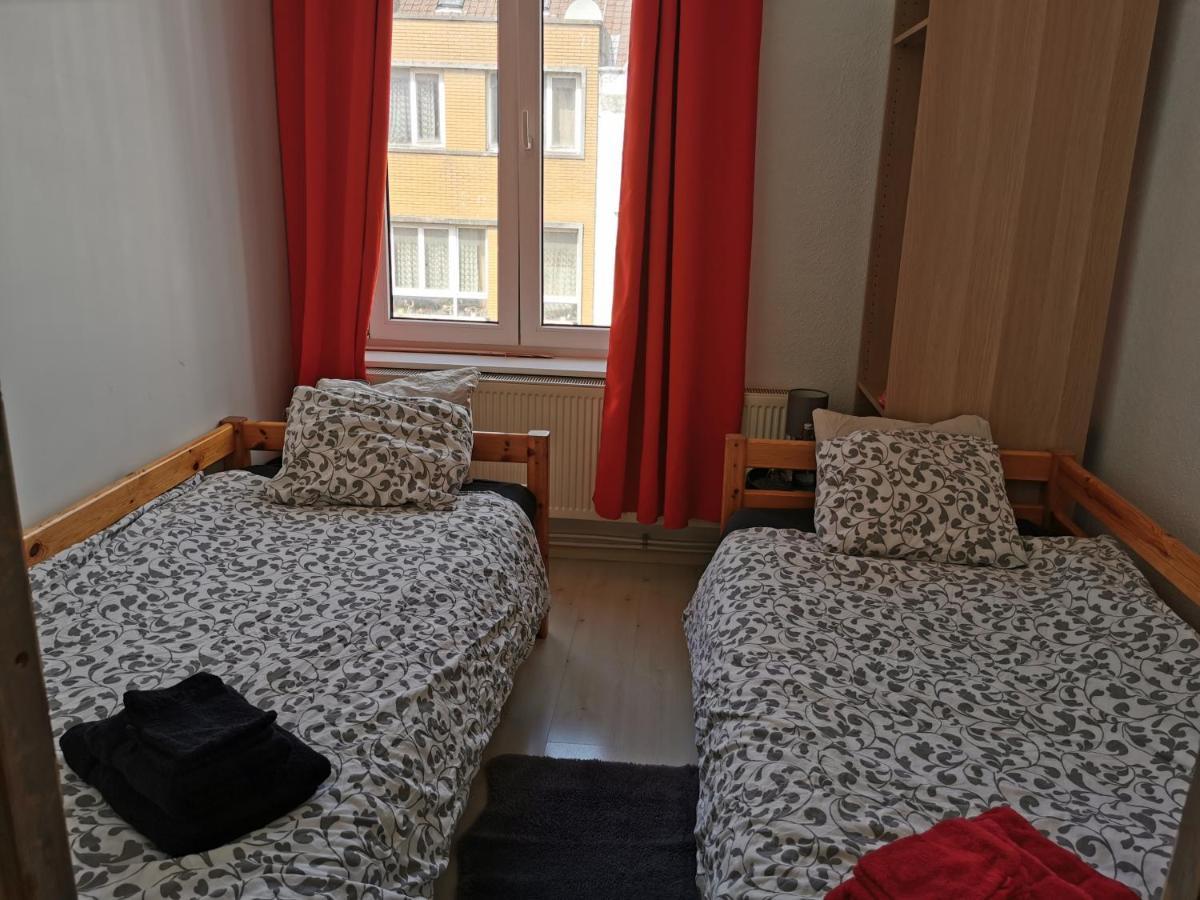 Ostend Backpackers Lodge מראה חיצוני תמונה