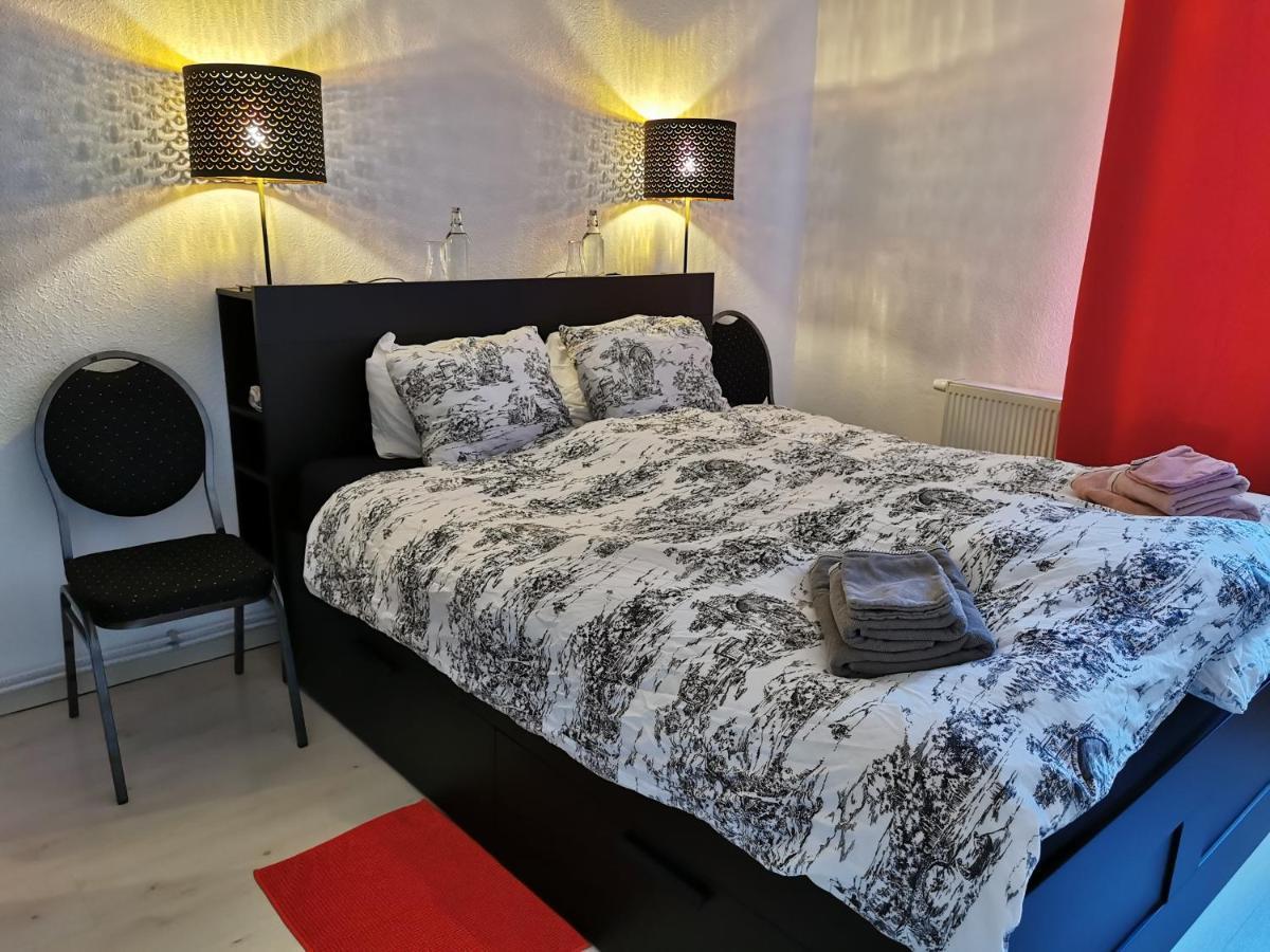 Ostend Backpackers Lodge מראה חיצוני תמונה